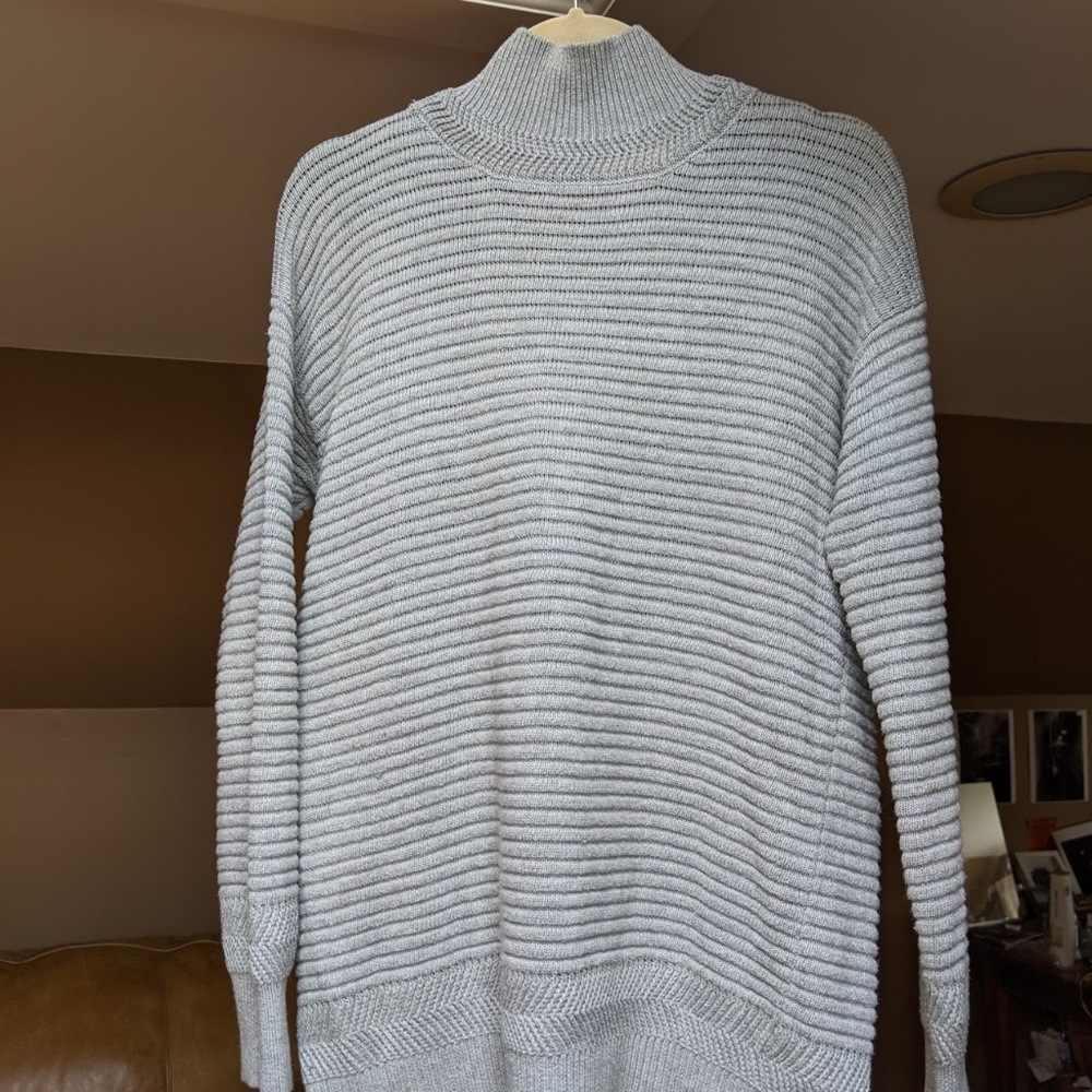 RVCA mockneck sweater tunic